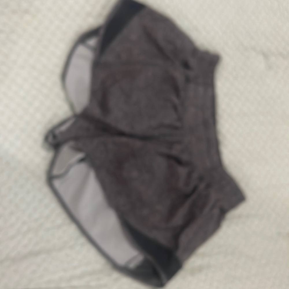 Lulu shorts hottie hots grey